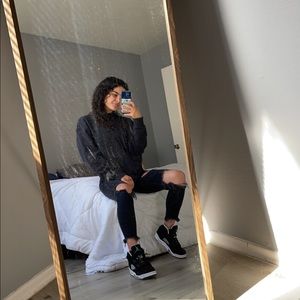 Meet your Posher, Laney